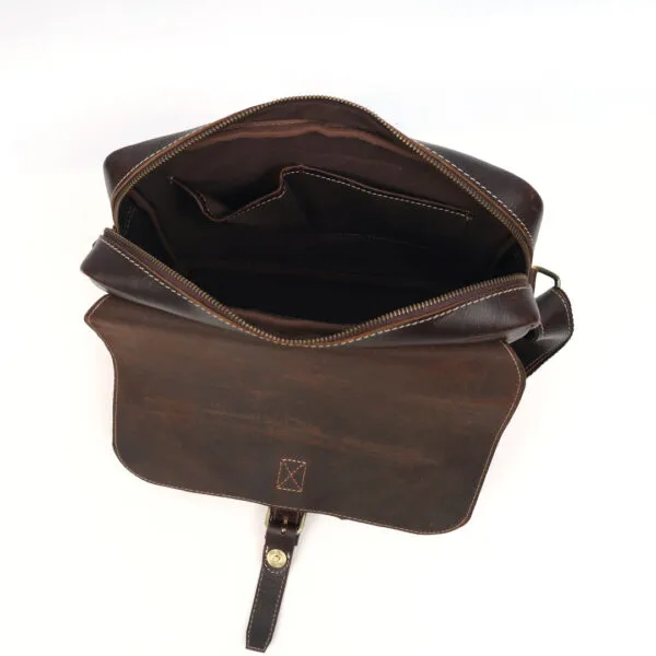Archer Handmade Leather Messenger Bag - Image 4