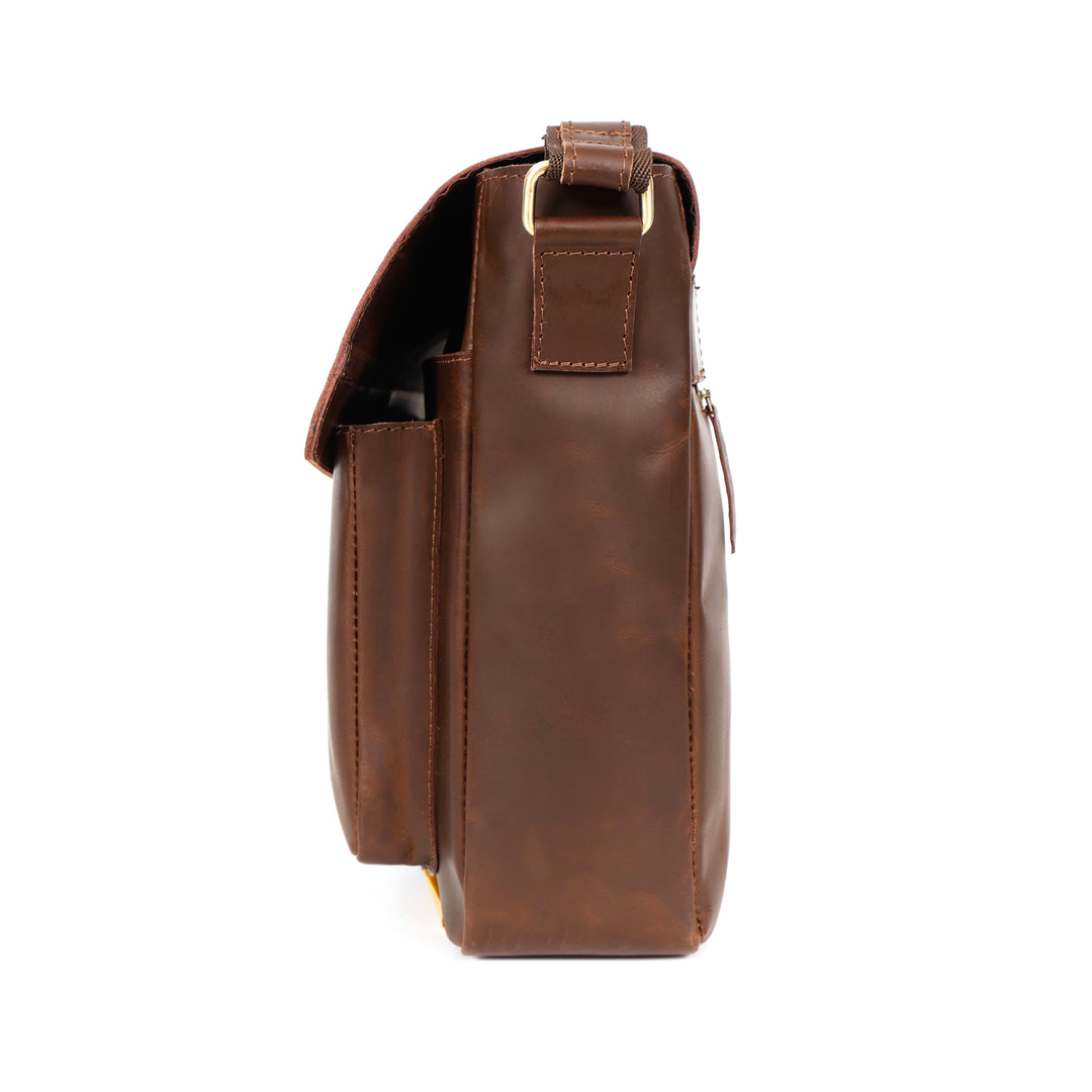 Leo Buffalo Leather Messenger Bag - Image 6