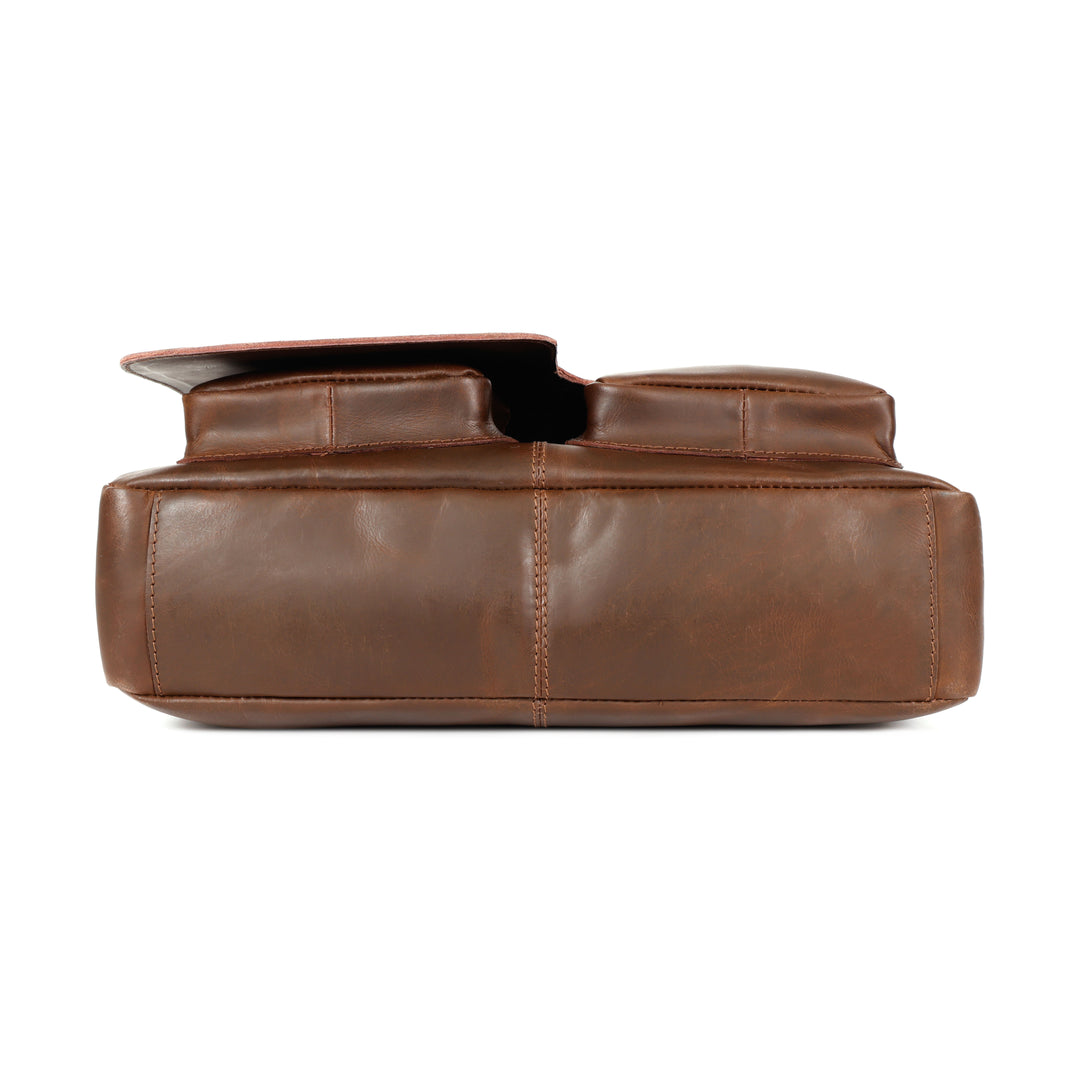 Leo Buffalo Leather Messenger Bag - Image 7