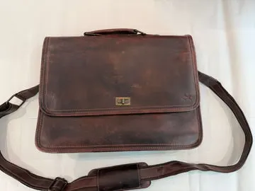 ParkerLeatherMessenger1