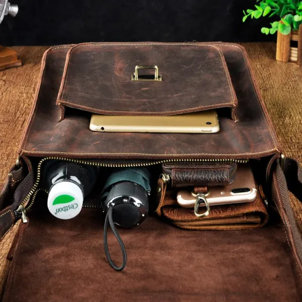 Brian Handmade Leather Messenger Bag - Image 2